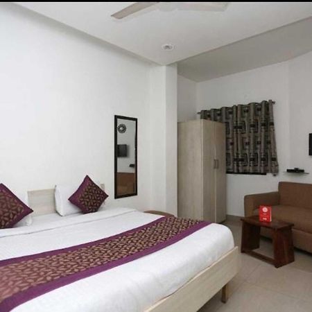 Deluxe Rooms In Jangpura Ню Делхи Екстериор снимка