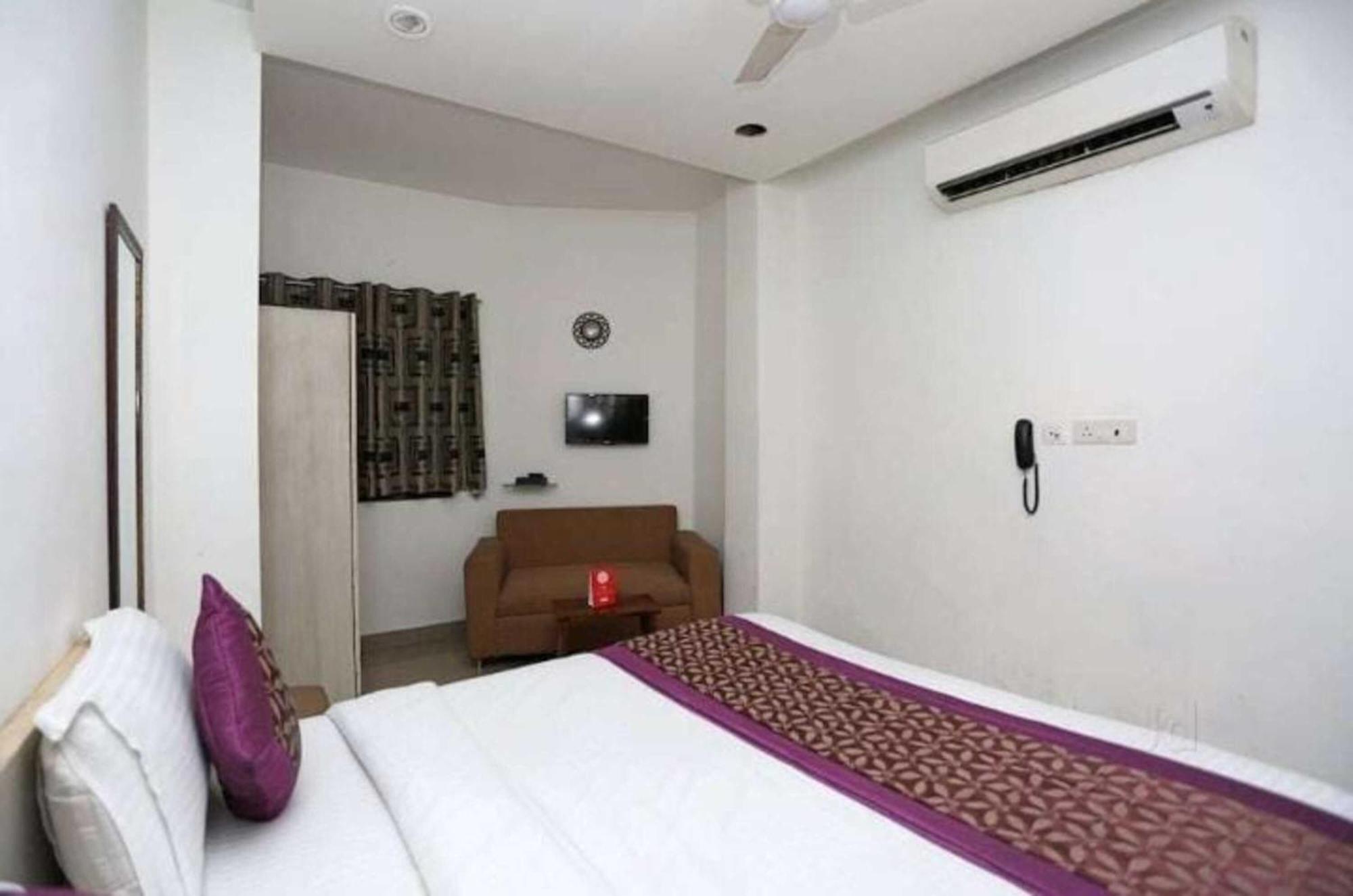 Deluxe Rooms In Jangpura Ню Делхи Екстериор снимка