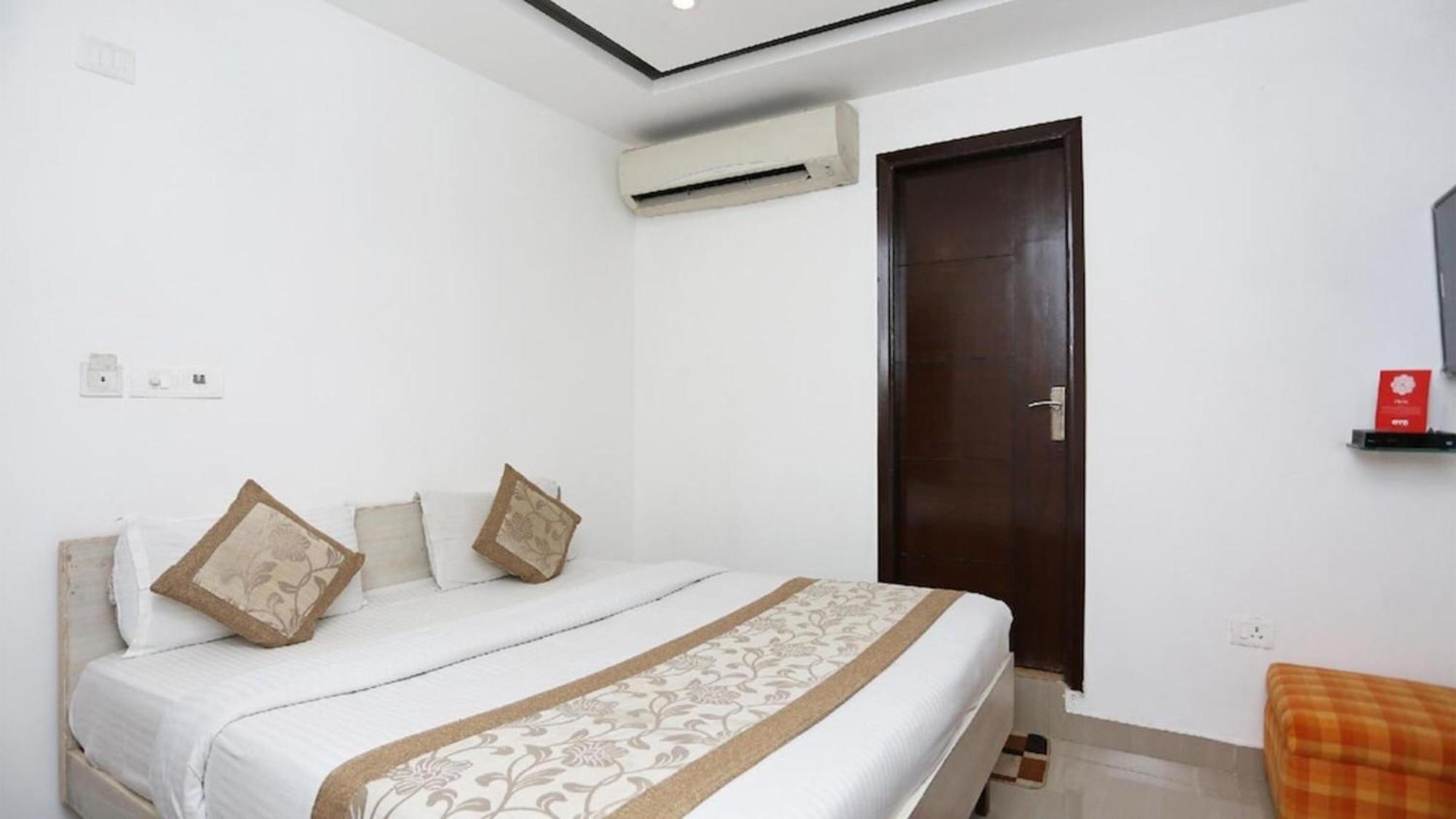 Deluxe Rooms In Jangpura Ню Делхи Екстериор снимка