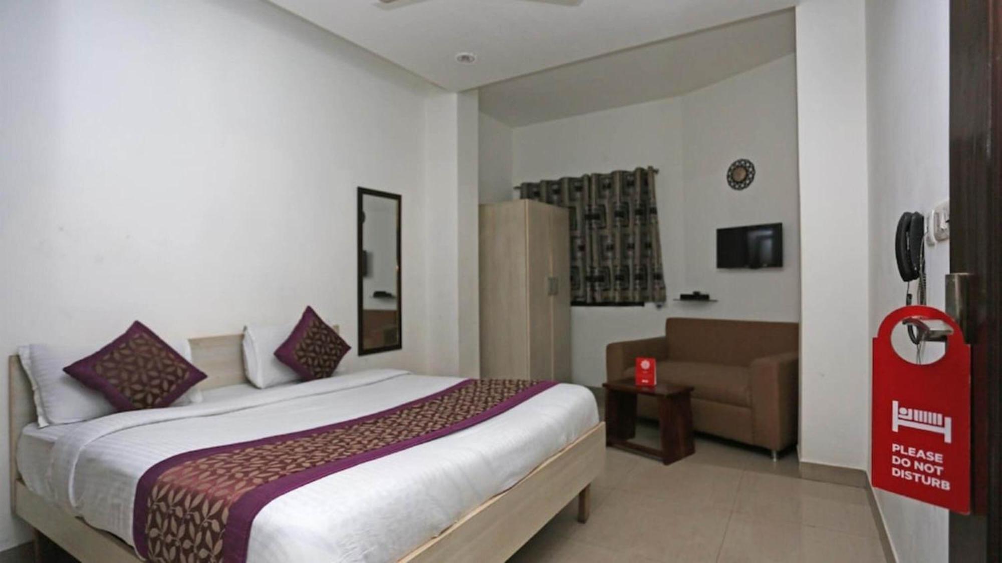 Deluxe Rooms In Jangpura Ню Делхи Екстериор снимка
